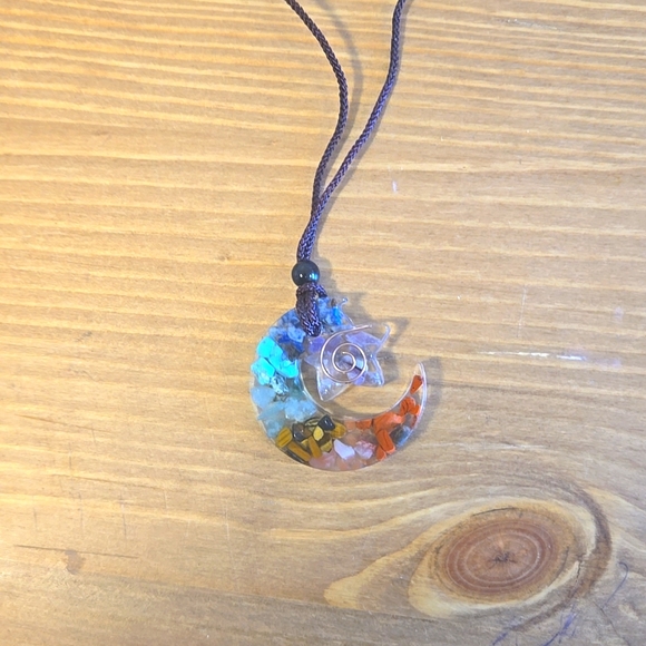 7 Chakra Necklaces - Picture 3 of 3